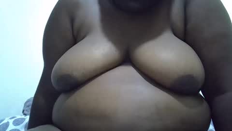 Snapshot of ebonybbw_3 chatting on 10-11-25, 09:24 Sweet gul online show from 10-11-25, 09:24