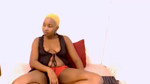 Snapshot of ebonyblisss chatting on 03-04-25, 09:40 Tamia online show from 03-04-25, 09:40