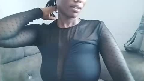 Ebony Melanie online show from 03-06-25, 10:52