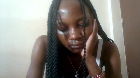 Snapshot of ebonycutegal4 chatting on 07-28-26, 12:23 MELLEN online show from 07-28-26, 12:23