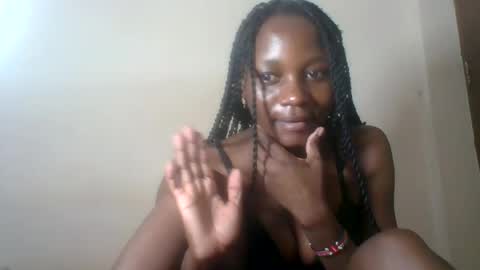 Snapshot of ebonycutegal4 chatting on 08-01-26, 07:35 MELLEN online show from 08-01-26, 07:35