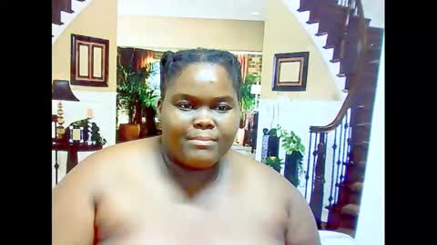 Snapshot of ebonyhotbuns4u2luv chatting on 02-12-25, 12:58 ebonyhotbuns4u2luv online show from 02-12-25, 12:58