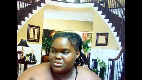 Snapshot of ebonyhotbuns4u2luv chatting on 02-14-25, 01:18 ebonyhotbuns4u2luv online show from 02-14-25, 01:18