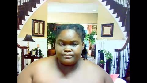 Snapshot of ebonyhotbuns4u2luv chatting on 02-15-25, 01:10 ebonyhotbuns4u2luv online show from 02-15-25, 01:10