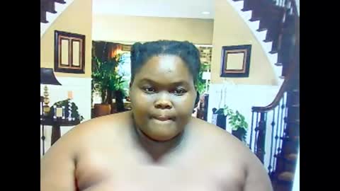 Snapshot of ebonyhotbuns4u2luv chatting on 02-26-25, 10:26 ebonyhotbuns4u2luv online show from 02-26-25, 10:26
