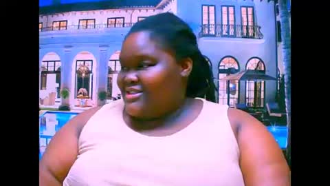 Snapshot of ebonyhotbuns4u2luv chatting on 10-13-25, 06:52 ebonyhotbuns4u2luv online show from 10-13-25, 06:52