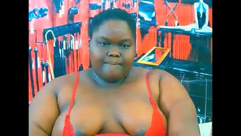 ebonyhotbuns4u2luv online show from 11-01-25, 08:11