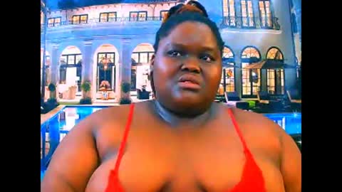 Snapshot of ebonyhotbuns4u2luv chatting on 04-28-26, 06:46 ebonyhotbuns4u2luv online show from 04-28-26, 06:46