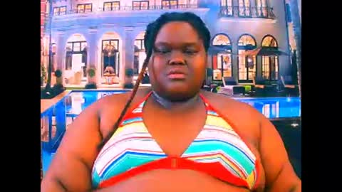 Snapshot of ebonyhotbuns4u2luv chatting on 05-06-26, 06:52 ebonyhotbuns4u2luv online show from 05-06-26, 06:52