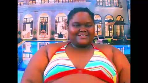 Snapshot of ebonyhotbuns4u2luv chatting on 05-11-26, 06:27 ebonyhotbuns4u2luv online show from 05-11-26, 06:27