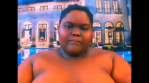 Snapshot of ebonyhotbuns4u2luv chatting on 05-13-26, 06:55 ebonyhotbuns4u2luv online show from 05-13-26, 06:55