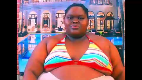 Snapshot of ebonyhotbuns4u2luv chatting on 05-13-26, 07:00 ebonyhotbuns4u2luv online show from 05-13-26, 07:00