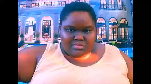 Snapshot of ebonyhotbuns4u2luv chatting on 05-19-26, 06:25 ebonyhotbuns4u2luv online show from 05-19-26, 06:25