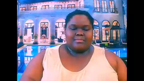 Snapshot of ebonyhotbuns4u2luv chatting on 05-21-26, 06:53 ebonyhotbuns4u2luv online show from 05-21-26, 06:53