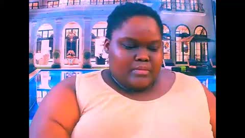 Snapshot of ebonyhotbuns4u2luv chatting on 06-01-26, 09:22 ebonyhotbuns4u2luv online show from 06-01-26, 09:22
