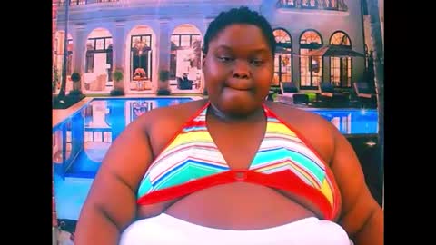 Snapshot of ebonyhotbuns4u2luv chatting on 06-08-26, 04:18 ebonyhotbuns4u2luv online show from 06-08-26, 04:18