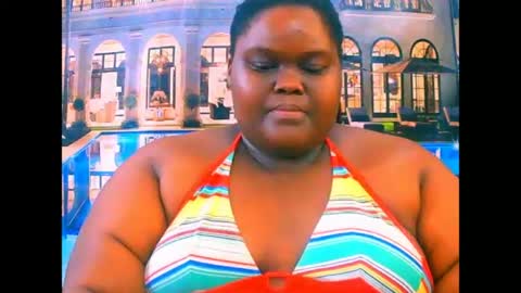 Snapshot of ebonyhotbuns4u2luv chatting on 06-12-26, 06:45 ebonyhotbuns4u2luv online show from 06-12-26, 06:45