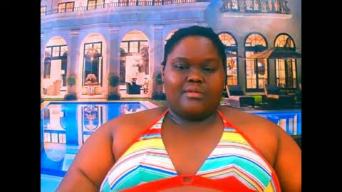 Snapshot of ebonyhotbuns4u2luv chatting on 06-16-26, 08:06 ebonyhotbuns4u2luv online show from 06-16-26, 08:06