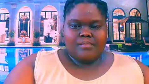 Snapshot of ebonyhotbuns4u2luv chatting on 06-28-26, 12:27 ebonyhotbuns4u2luv online show from 06-28-26, 12:27