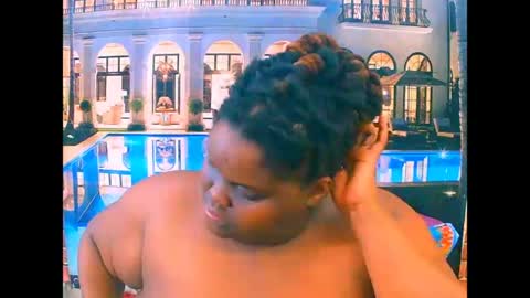 Snapshot of ebonyhotbuns4u2luv chatting on 07-16-26, 11:00 ebonyhotbuns4u2luv online show from 07-16-26, 11:00