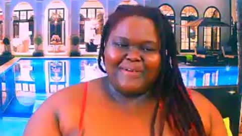 Snapshot of ebonyhotbuns4u2luv chatting on 07-21-26, 05:43 ebonyhotbuns4u2luv online show from 07-21-26, 05:43