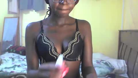 Ebonymuse2 online show from 02-21-26, 11:22