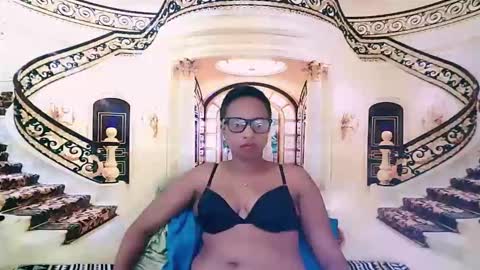 Snapshot of ebonyseductionz chatting on 12-23-24, 11:57 Zammy online show from 12-23-24, 11:57