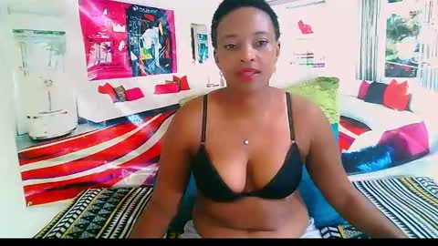 Snapshot of ebonyseductionz chatting on 01-06-25, 01:08 Zammy online show from 01-06-25, 01:08