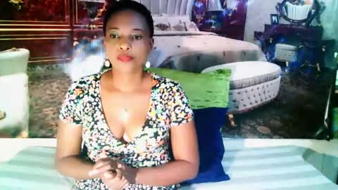 Snapshot of ebonyseductionz chatting on 01-12-25, 05:22 Zammy online show from 01-12-25, 05:22