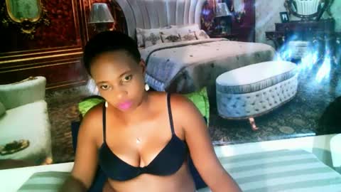 Snapshot of ebonyseductionz chatting on 01-14-25, 08:59 Zammy online show from 01-14-25, 08:59