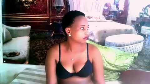 Snapshot of ebonyseductionz chatting on 01-23-25, 03:58 Zammy online show from 01-23-25, 03:58