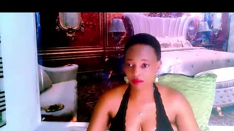 Snapshot of ebonyseductionz chatting on 01-28-25, 06:39 Zammy online show from 01-28-25, 06:39