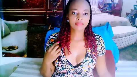 Snapshot of ebonyseductionz chatting on 02-07-25, 06:34 Zammy online show from 02-07-25, 06:34