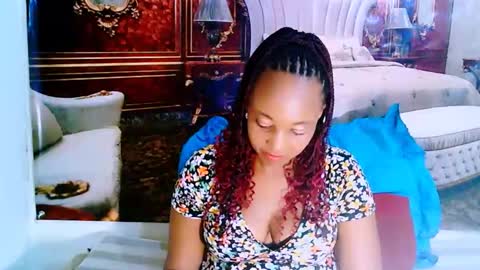 Snapshot of ebonyseductionz chatting on 02-07-25, 09:37 Zammy online show from 02-07-25, 09:37