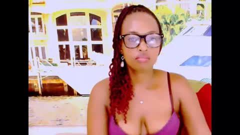 Snapshot of ebonyseductionz chatting on 02-11-25, 10:28 Zammy online show from 02-11-25, 10:28