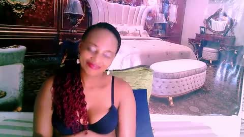 Snapshot of ebonyseductionz chatting on 03-03-25, 06:01 Zammy online show from 03-03-25, 06:01