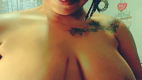 ebonyshy123 online show from 06-12-26, 06:34