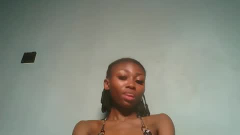 Snapshot of ebonyxxbabe chatting on 10-23-25, 12:32 ebonyxxbabe online show from 10-23-25, 12:32