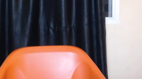 ebonyxxbae online show from 04-21-26, 01:42