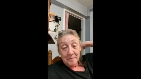 Lovebug1960 online show from 04-21-26, 03:46