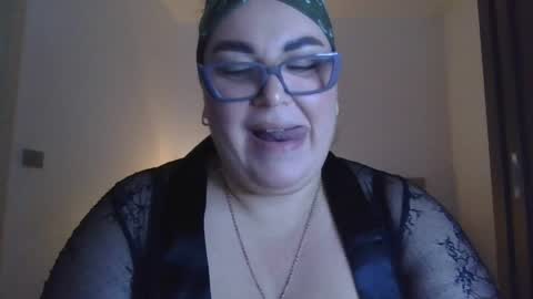Snapshot of echo_dust chatting on 05-11-26, 04:37 echo_dust online show from 05-11-26, 04:37