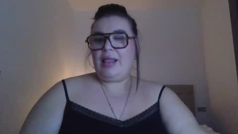 Snapshot of echo_dust chatting on 05-16-26, 04:39 echo_dust online show from 05-16-26, 04:39