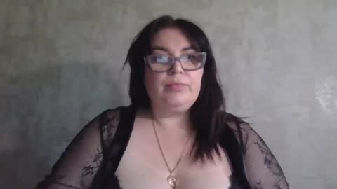 Snapshot of echo_dust chatting on 06-09-26, 02:17 echo_dust online show from 06-09-26, 02:17
