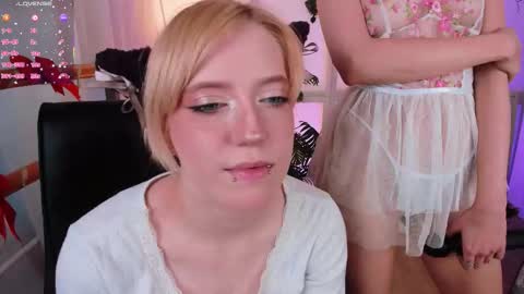 Asuna  Lana  online show from 01-06-26, 07:12