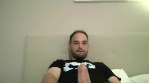 Snapshot of ector_prize chatting on 04-21-26, 11:40 ET87 online show from 04-21-26, 11:40