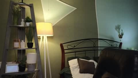 Eda online show from 01-26-25, 01:47