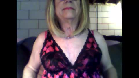 Snapshot of eddie595959 chatting on 02-15-26, 11:30 eddie595959 online show from 02-15-26, 11:30