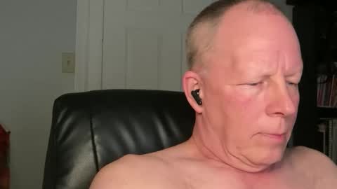 Eddy online show from 12-15-25, 03:33