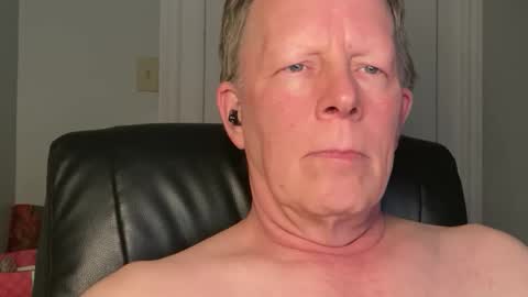 Eddy online show from 04-09-26, 02:33