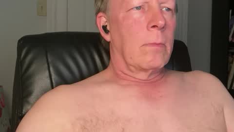 Eddy online show from 04-20-26, 01:52